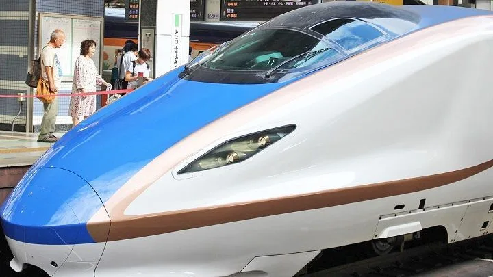 Comprar billetes para el Shinkansen. Reservar online.