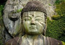 Buda del monte Nokogiri y el Templo Nihon-ji Buda Nokogiri