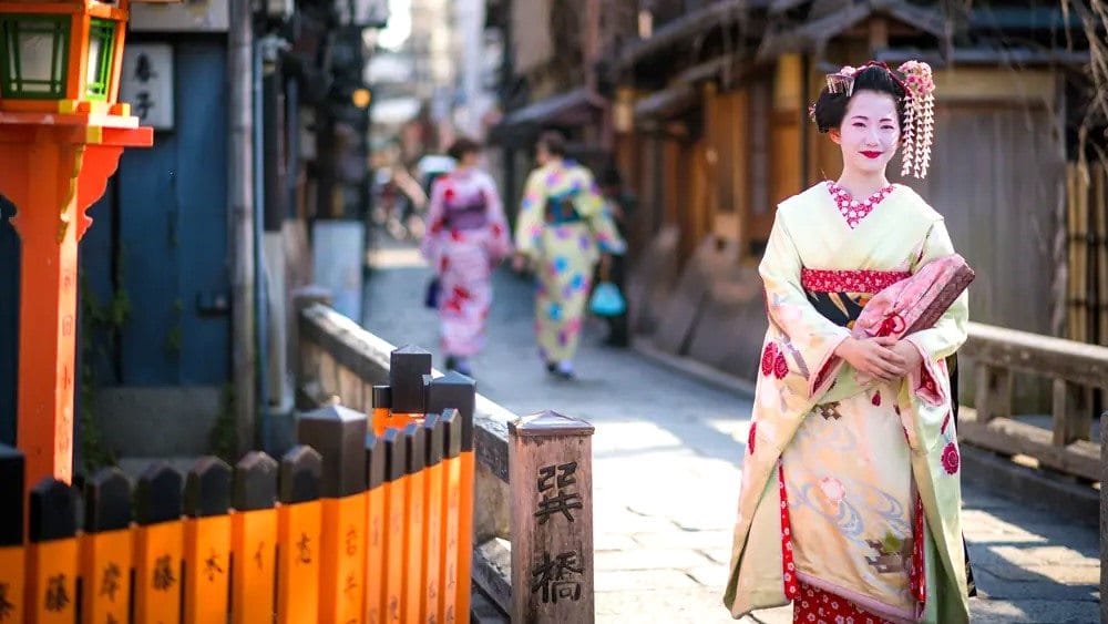 tour por el barrio de las geishas en kioto.