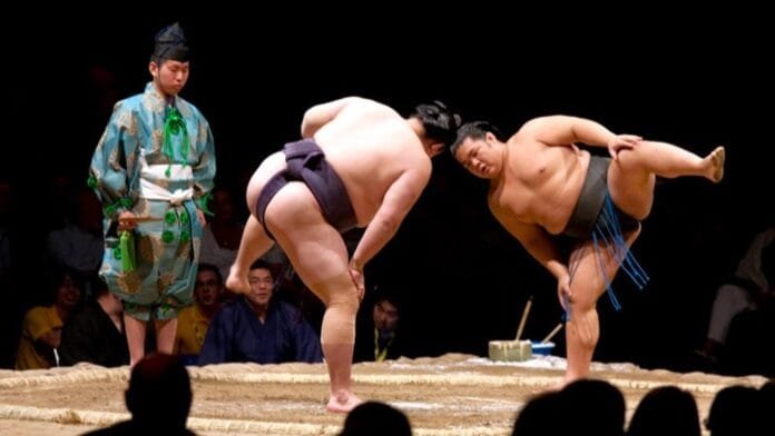 torneo y entrenamiento sumo en Fukuoka