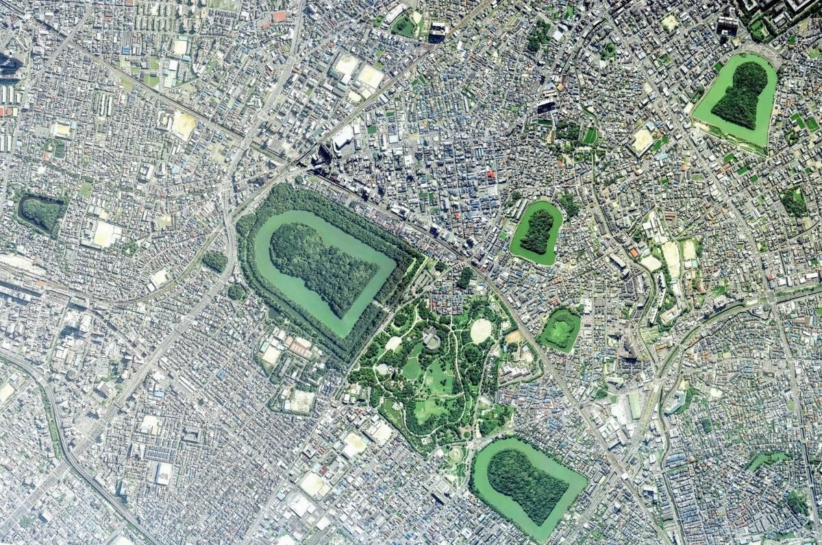 Imagen aérea del los Kofun de Sakai
